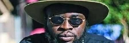 M.anifest